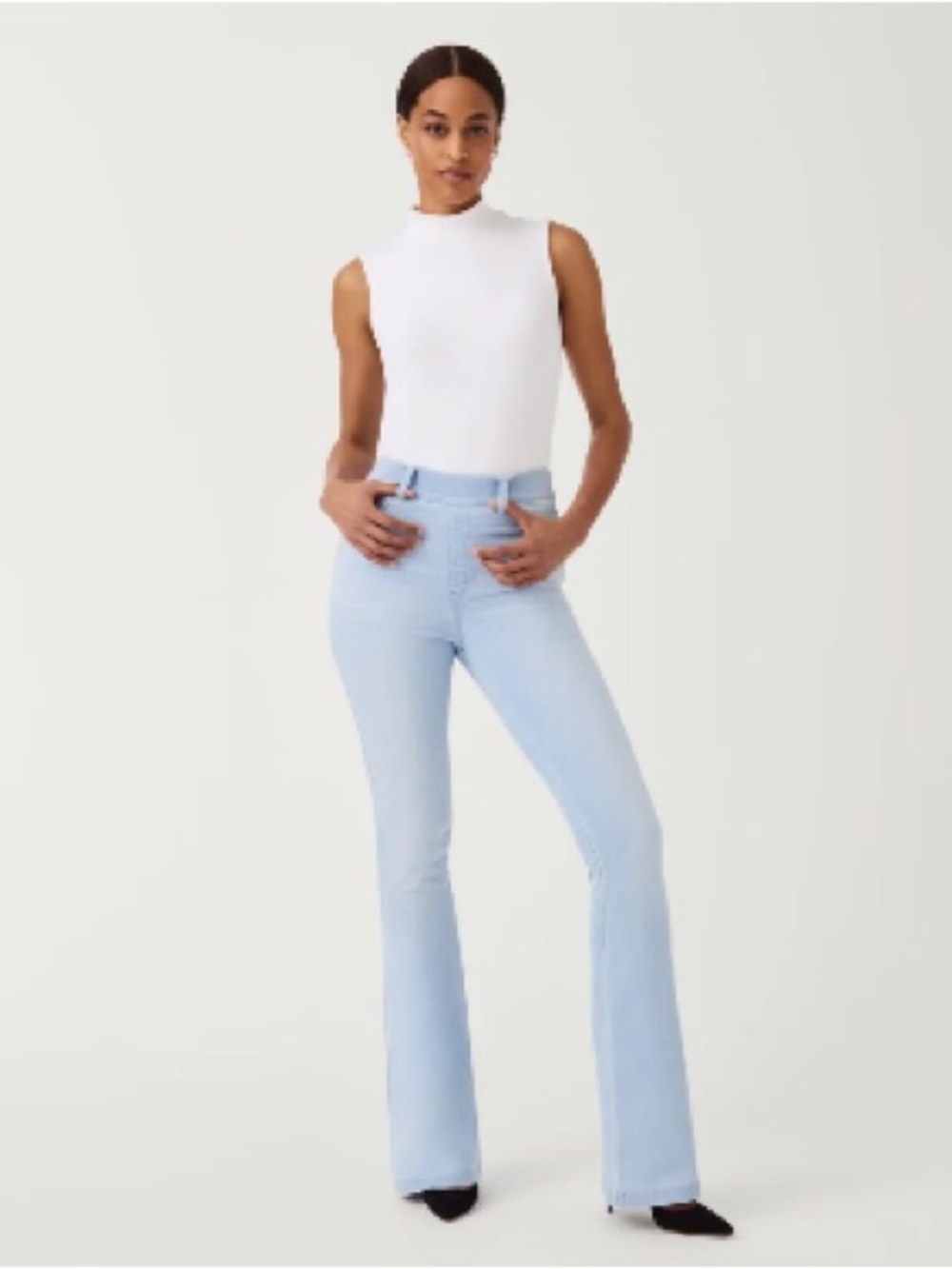 SPANX Flare Jeans Small Retro Light Wash Pull-On Shaping Denim size Small